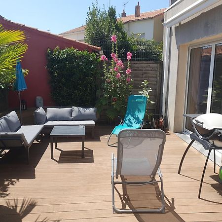 Joli Appartement 50 M2 Classe 3 Etoiles Avec Terrasse Et Jardin لا روشيل المظهر الخارجي الصورة