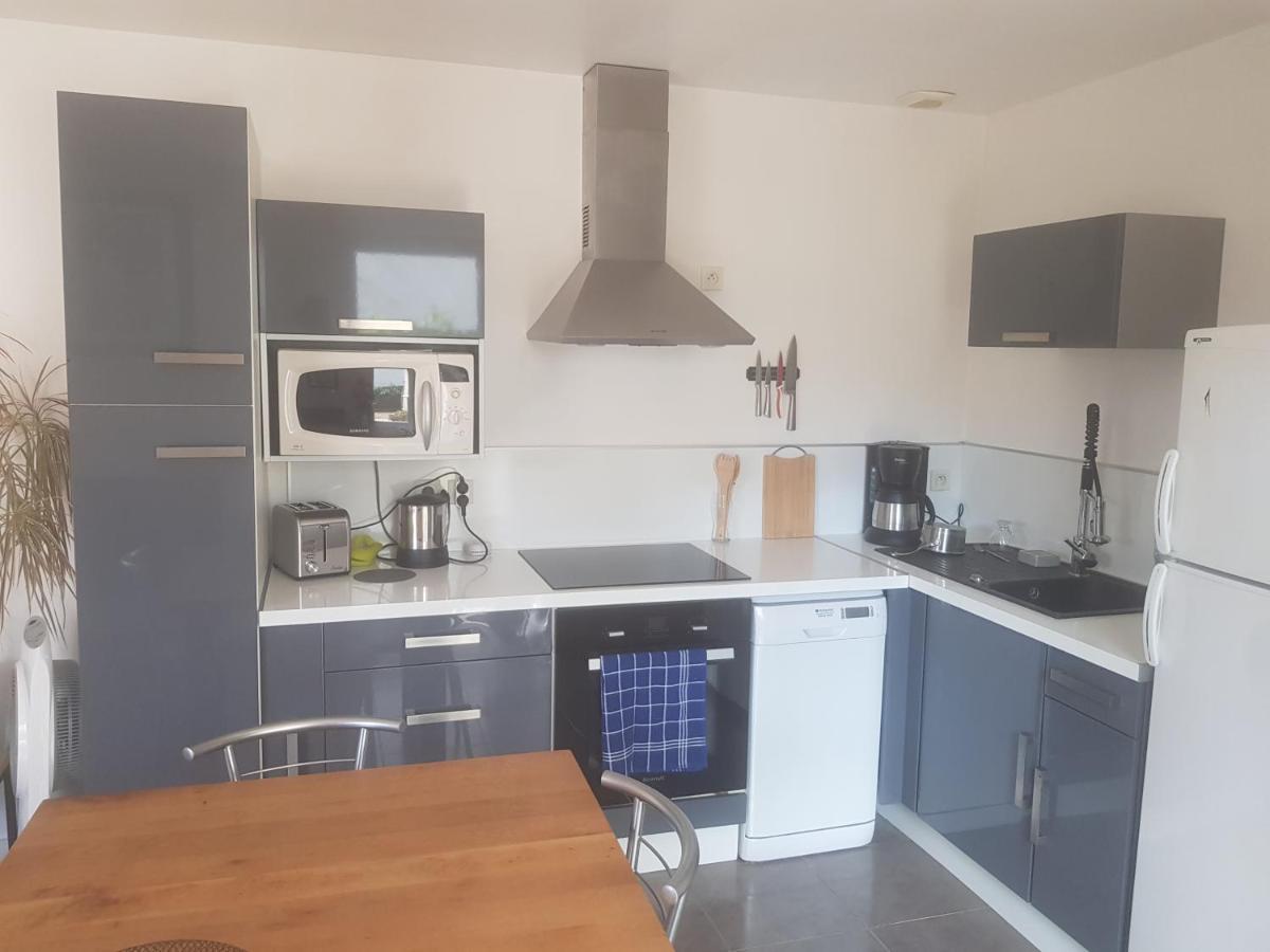Joli Appartement 50 M2 Classe 3 Etoiles Avec Terrasse Et Jardin لا روشيل المظهر الخارجي الصورة