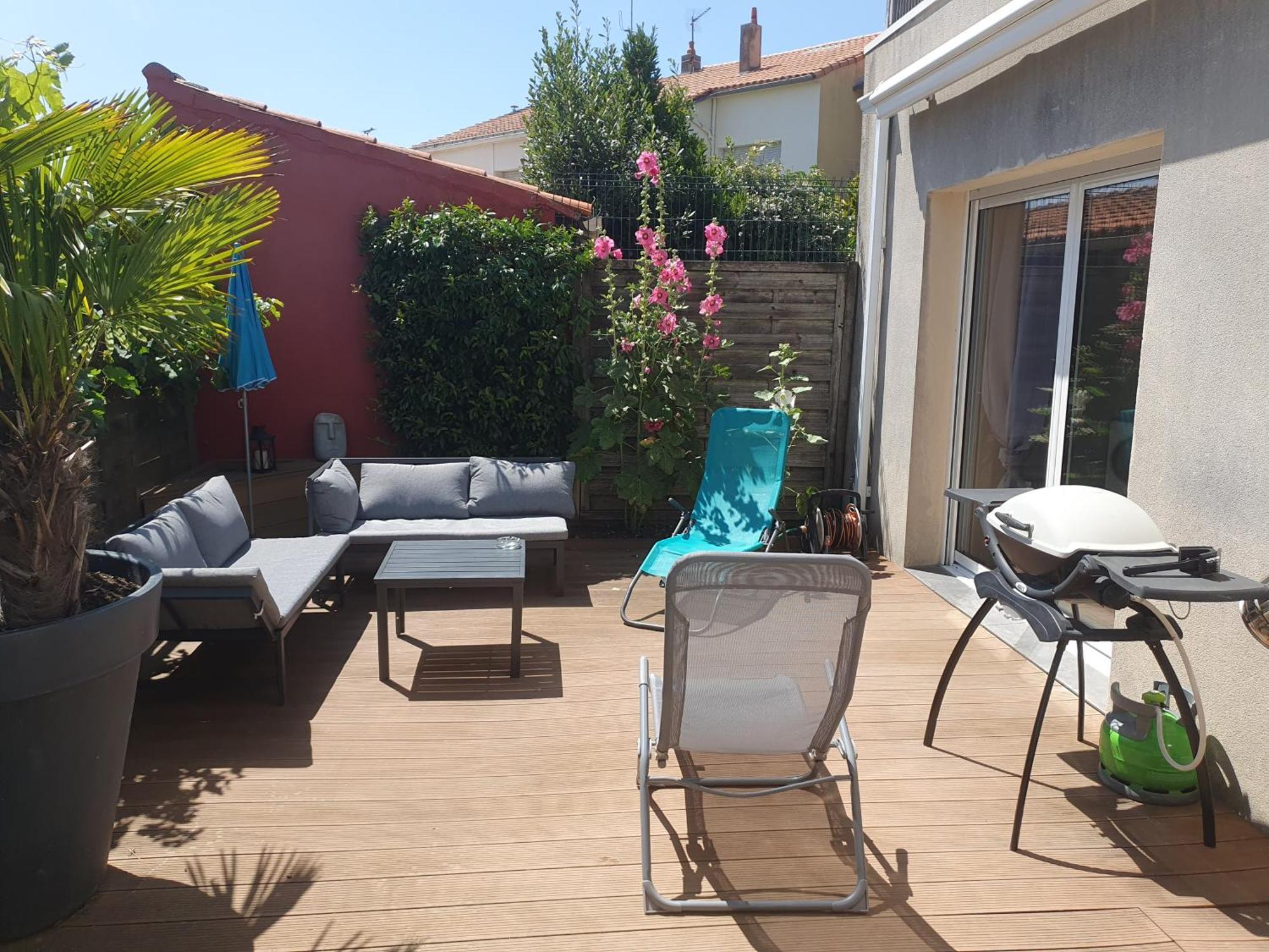 Joli Appartement 50 M2 Classe 3 Etoiles Avec Terrasse Et Jardin لا روشيل المظهر الخارجي الصورة